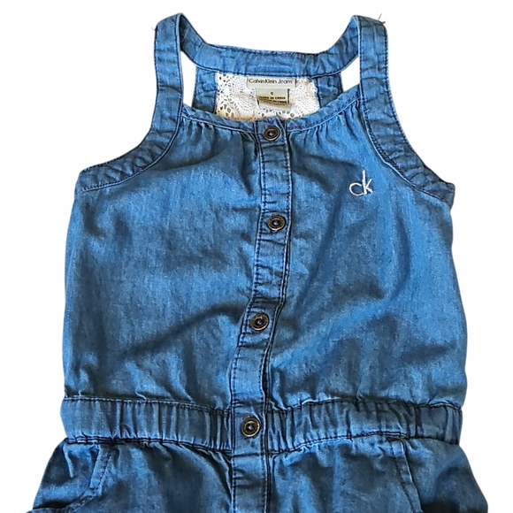 Calvin Klein Jeans Girls Blue Denim Romper with Lace Detail Size 5 Sleeveless - Picture 4 of 4